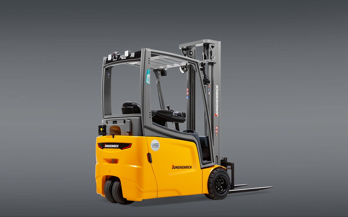 Jungheinrich EFG 216k elektrikli üç tekerli forklift
